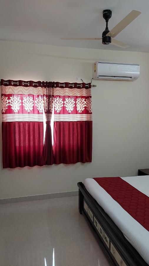 Sumukha Divine Holidays Tirupati Ngoại thất bức ảnh